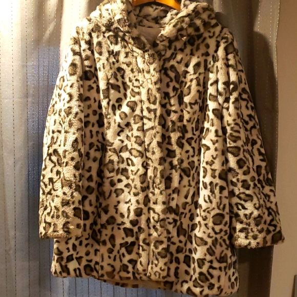 Dennis Basso Super Soft Reversible Faux Fur Water Resistant Jacket with hood 1X - Picture 1 of 10
